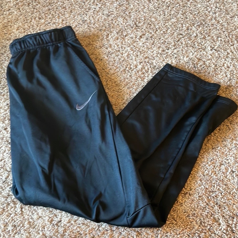 Mens Sweats Nike. Size Med.